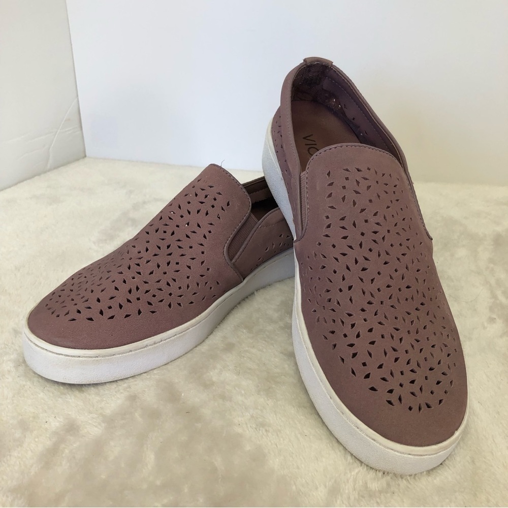 VIONIC Women's Splendid Midi Perforated Mauve Slip On Sneaker Size 7.5